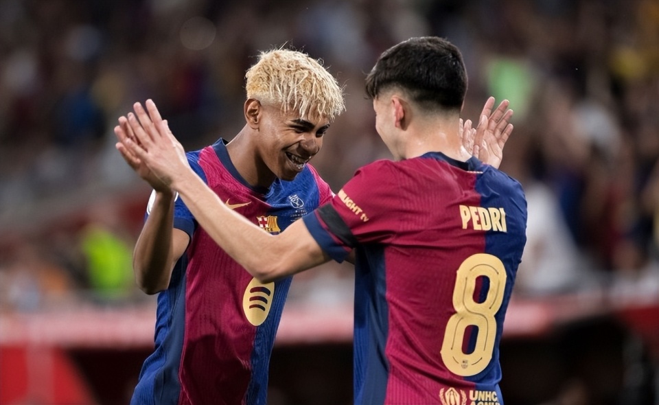 法比奥不该金靴！水分大，中超规则有瑕疵，4项数据，瓦卡才是金靴