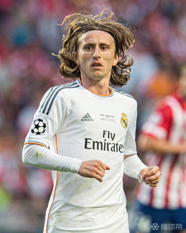 NBA战报：小瓦格纳37+6+7，布伦森空砍33+11，尼克斯121-133不敌魔术