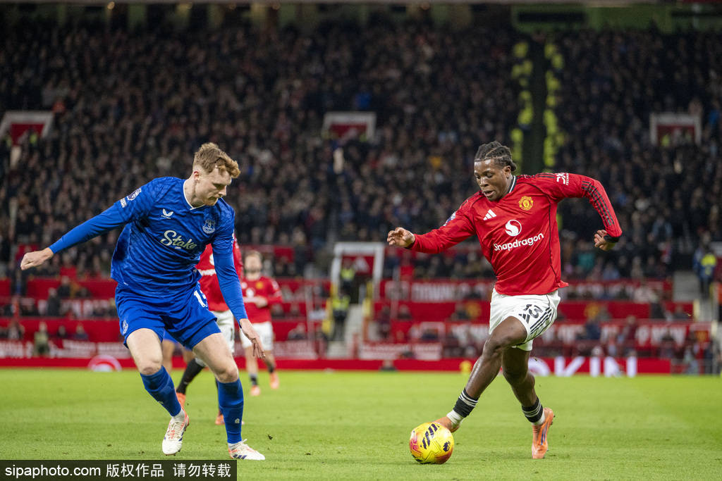 本赛季联盟共有11次35分+10助攻，东契奇一人独占4次