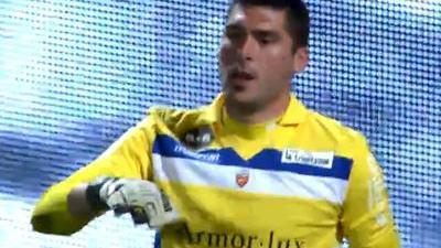 楚阿梅尼：我更喜欢踢6号位；阿隆索经常就后腰位置指导我