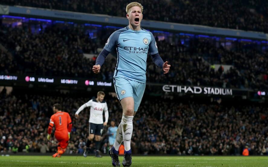 西甲战报：巴雷内切亚半场吊射建功，皇家社会3-1十人奥萨苏纳